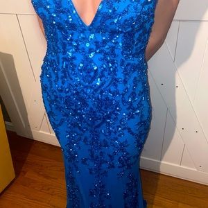 Blue beaded tassel dress